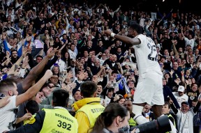 华体会官网-波尔图绝杀曼联，博格巴乌龙送礼西甲