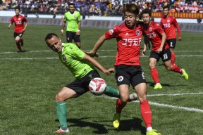 华体会app-江苏苏宁战平辽宁沈阳宏运，争夺争冠位置的简单介绍