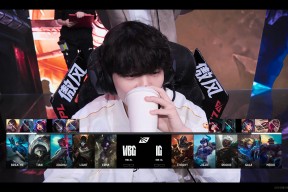 华体会下载-PSG轻取FNC，Deft开启传奇时刻入围赛2:1（釜山）的简单介绍