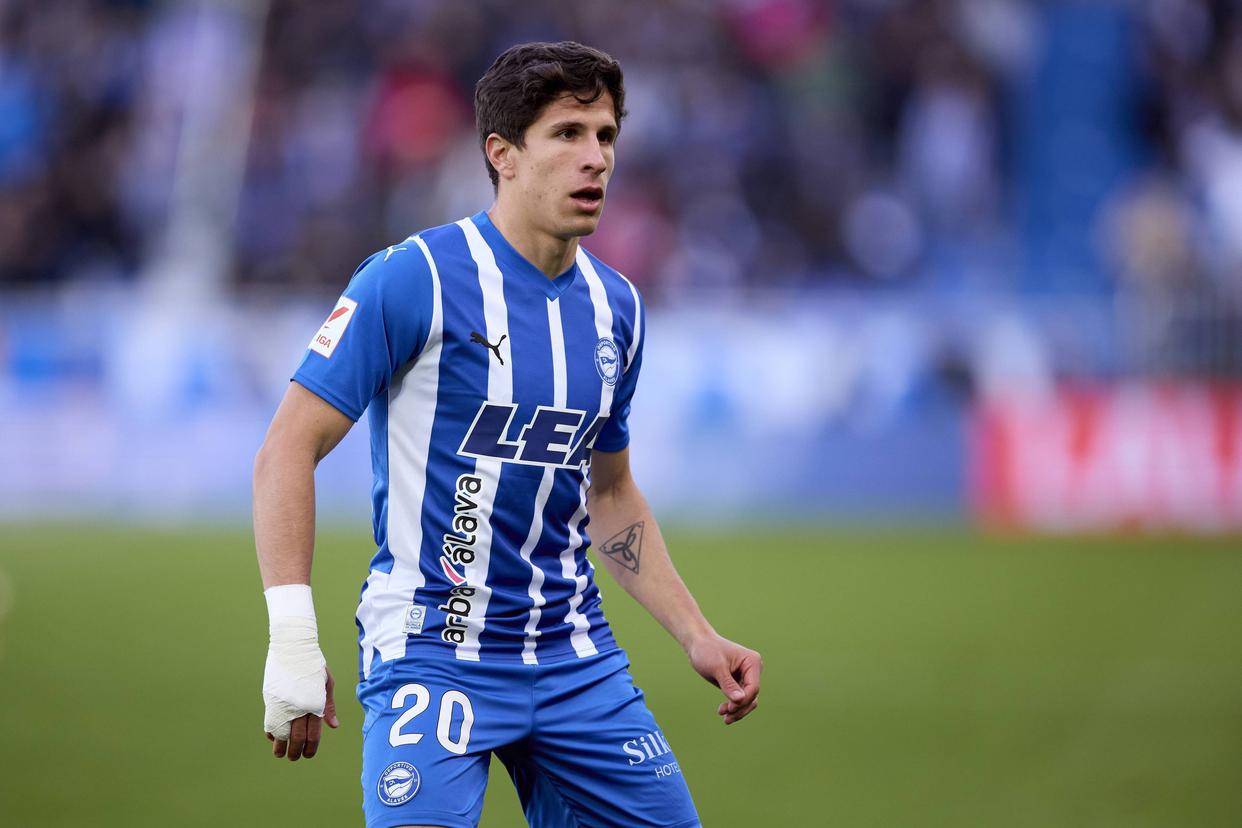 华体会网址-马竞绝杀那不勒斯，迪玛利亚补时绝平亚洲杯的简单介绍  第1张